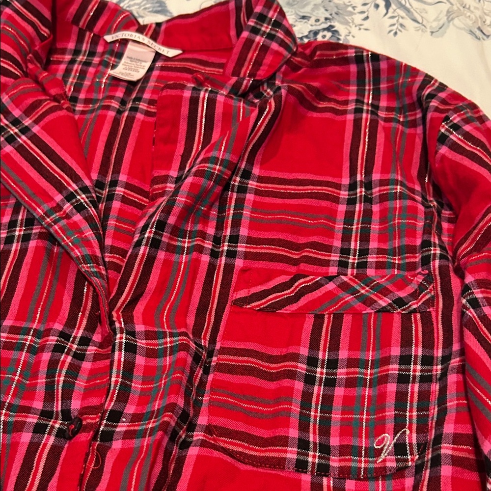 Victoria's Secret Red and Green Plaid Pajama Top - Picture 3 of 10